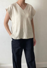 Load image into Gallery viewer, Linen V Neck Blouse