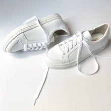 Load image into Gallery viewer, Simple White Leather Sneakers