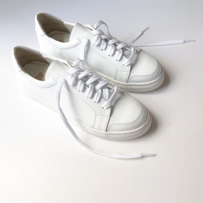 Simple White Leather Sneakers