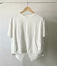 Load image into Gallery viewer, Back Button T-shirt Blouse (2 colors)