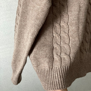 Round Neck Cable Knit