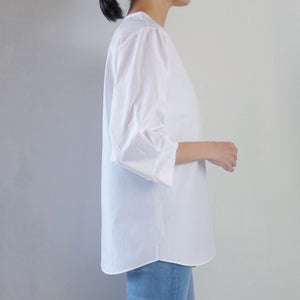 3/4 Sleeve Round Neck Blouse