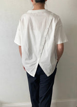 Load image into Gallery viewer, Back Button T-shirt Blouse (2 colors)